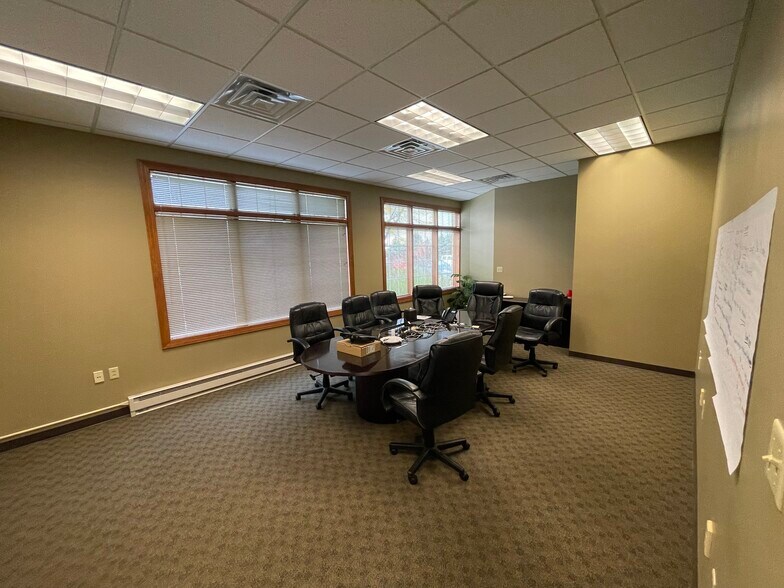 1001 Chestnut Hills Pky, Fort Wayne, IN à louer - Photo intérieure - Image 3 de 9