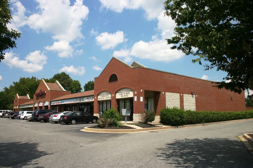 201 Back River Neck Rd, Essex, MD à vendre - Photo du bâtiment - Image 1 de 1