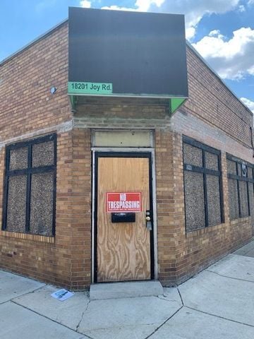 18201 Joy Rd, Detroit, MI à vendre - Photo du bâtiment - Image 2 de 6