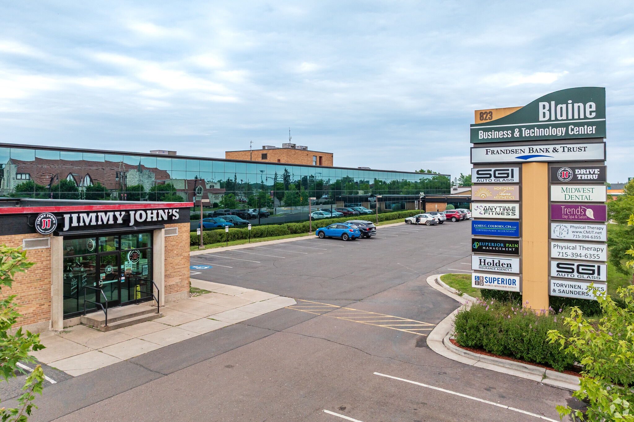 823 Belknap St, Superior, WI for lease Primary Photo- Image 1 of 7