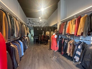 Plus de détails pour Multi-résidentiel à vendre