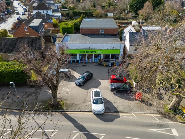 143 Leckhampton Rd, Cheltenham à vendre - Photo du bâtiment - Image 3 de 6