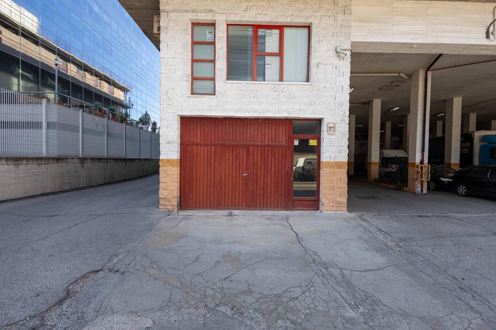 Calle de Albasanz, 14 B, Madrid, Madrid for lease Primary Photo- Image 1 of 6