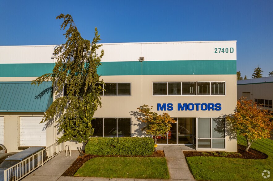 2740-2762 N Hayden Island Dr, Portland, OR à louer - Photo du bâtiment - Image 2 de 6