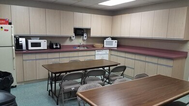 60 Westwood Ave, Waterbury, CT à louer Photo intérieure- Image 1 de 4