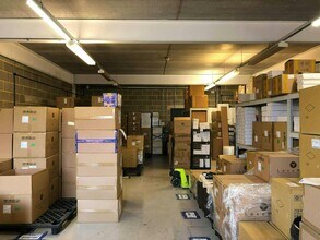 1-10 Alton Rd, Farnham for lease Interior Photo- Image 2 of 2