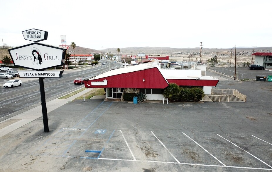 1231 E Main St, Barstow, CA à vendre - Photo du bâtiment - Image 1 de 1