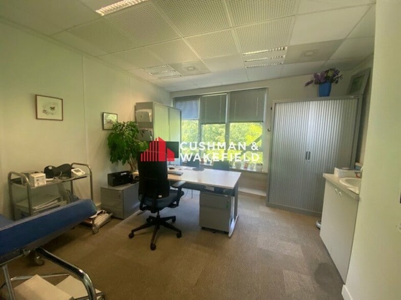 8 Rue Henri Jansou, Toulouse for lease - Building Photo - Image 3 of 13