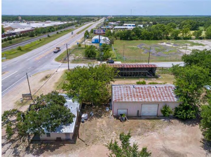 4986 W US Highway 80, Terrell, TX à vendre - Photo du bâtiment - Image 3 de 7