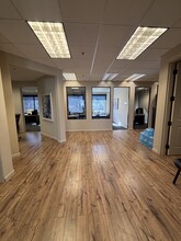 51625 Desert Club Dr, La Quinta, CA for lease Lobby- Image 2 of 11