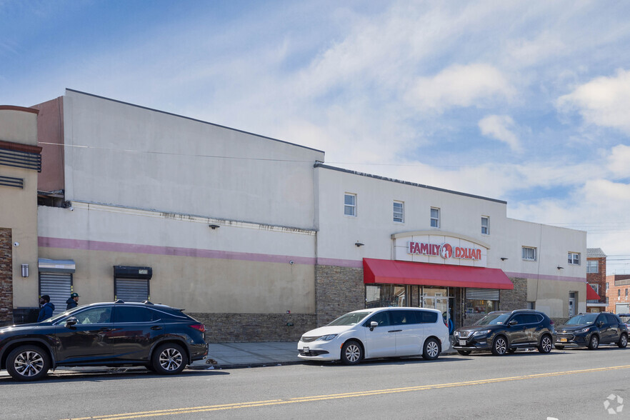 7502-7510 Rockaway Blvd, Woodhaven, NY for lease - Building Photo - Image 2 of 4