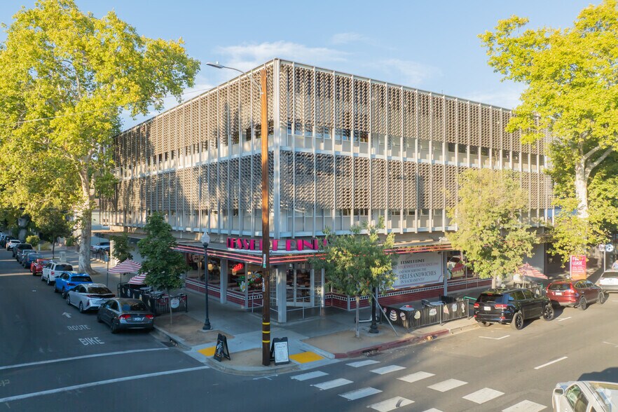 2401-2407 J St, Sacramento, CA à vendre - Photo principale - Image 1 de 28