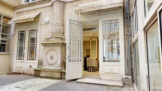 Plus de détails pour Commerce de détail à louer