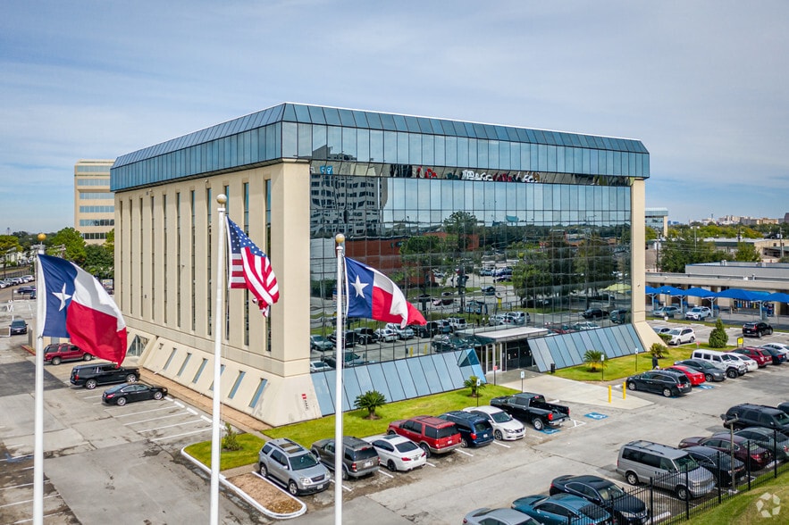 9898 Bissonnet St, Houston, TX for sale - Building Photo - Image 3 of 28