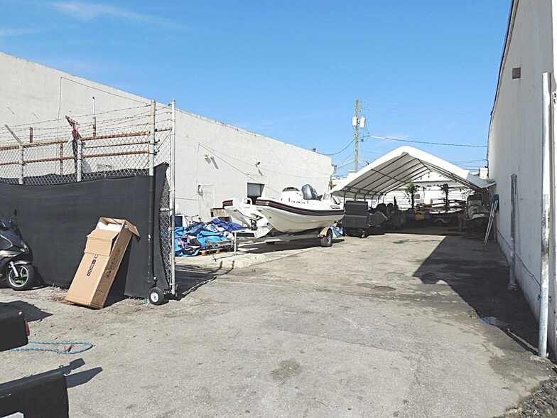 1608-1620 SW 3rd Ave, Fort Lauderdale, FL for lease - Building Photo - Image 3 of 5