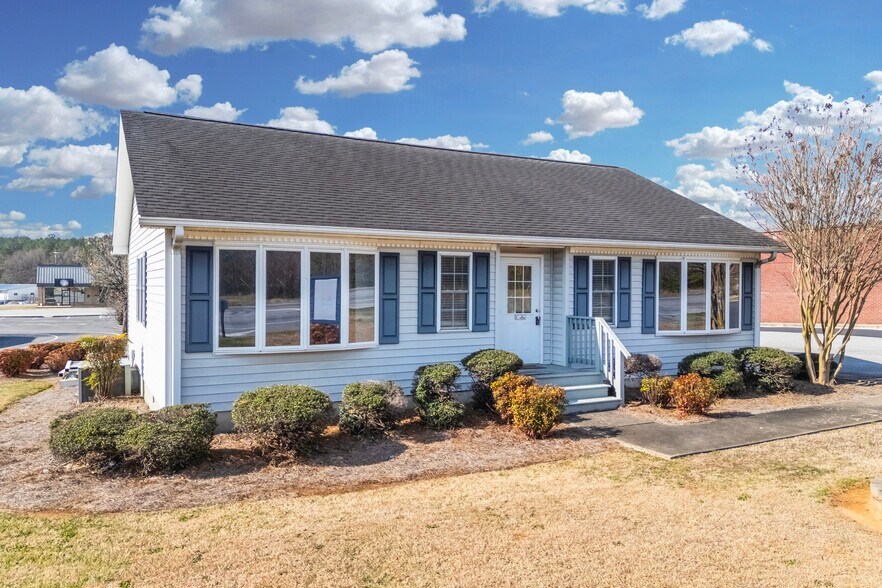 13325 Jones St, Lavonia, GA à vendre - Photo du bâtiment - Image 2 de 40