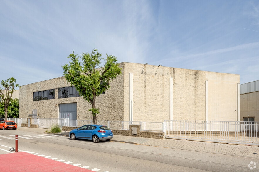 Industrial in L'Hospitalet de Llobregat, Barcelona for lease - Building Photo - Image 3 of 4
