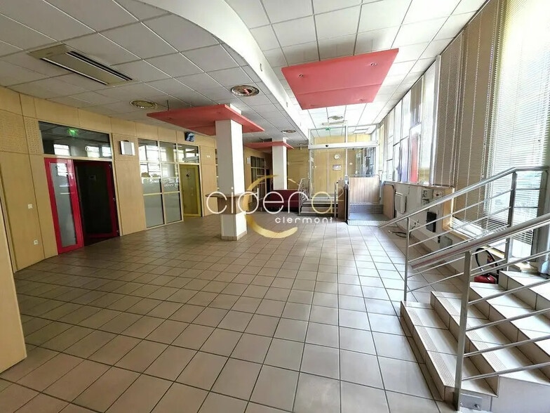 Office in Clermont-Ferrand for sale - Building Photo - Image 1 of 13