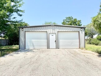 Plus de détails pour 1906 ave t, Hondo, TX - Flex à vendre