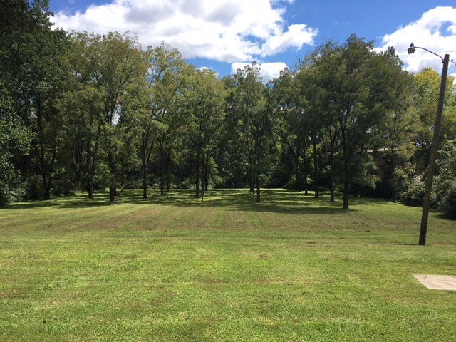 1108 and 1110 Nashville Hwy portfolio of 2 properties for sale on LoopNet.ca - Primary Photo - Image 2 of 2