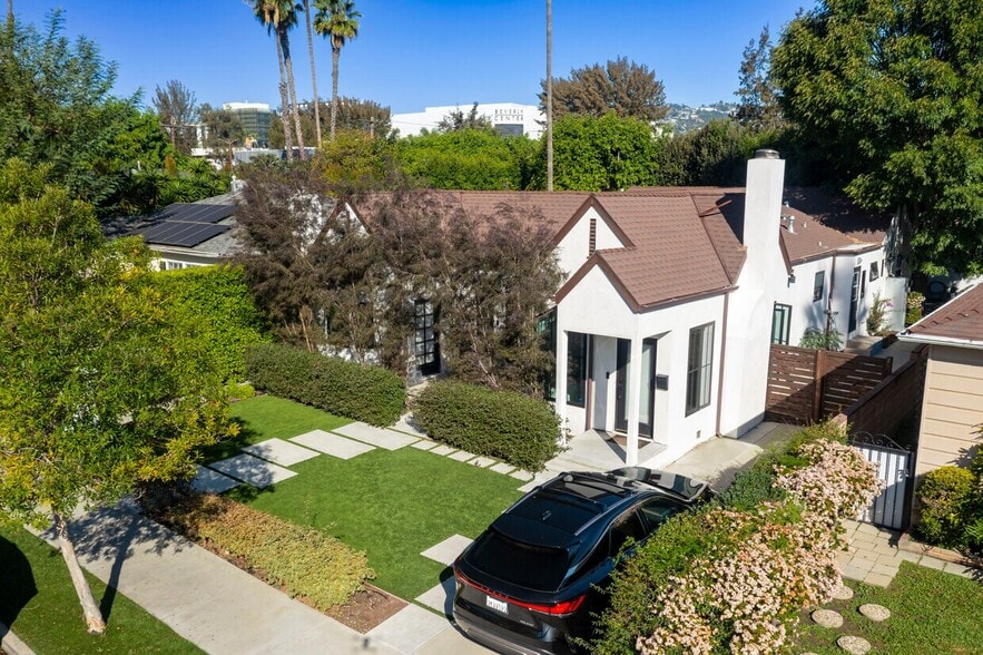 6733 Colgate Ave, Los Angeles, CA à vendre - Photo du bâtiment - Image 2 de 22