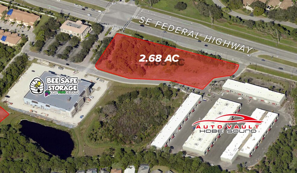 7050 SE Federal Hwy, Stuart, FL à vendre - Photo du bâtiment - Image 3 de 12