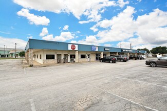 Plus de détails pour 1175 FM 2673, Canyon Lake, TX - Vente au détail à louer