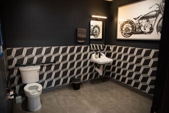 1365 Obispo Ave, Long Beach, CA for lease Interior Photo- Image 1 of 15