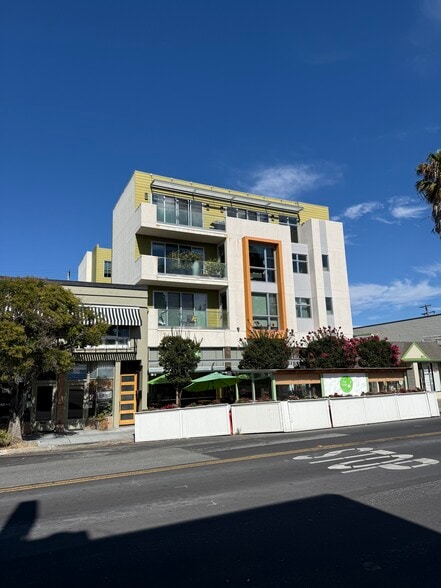 1761 Laurel St, San Carlos, CA for sale - Building Photo - Image 2 of 11