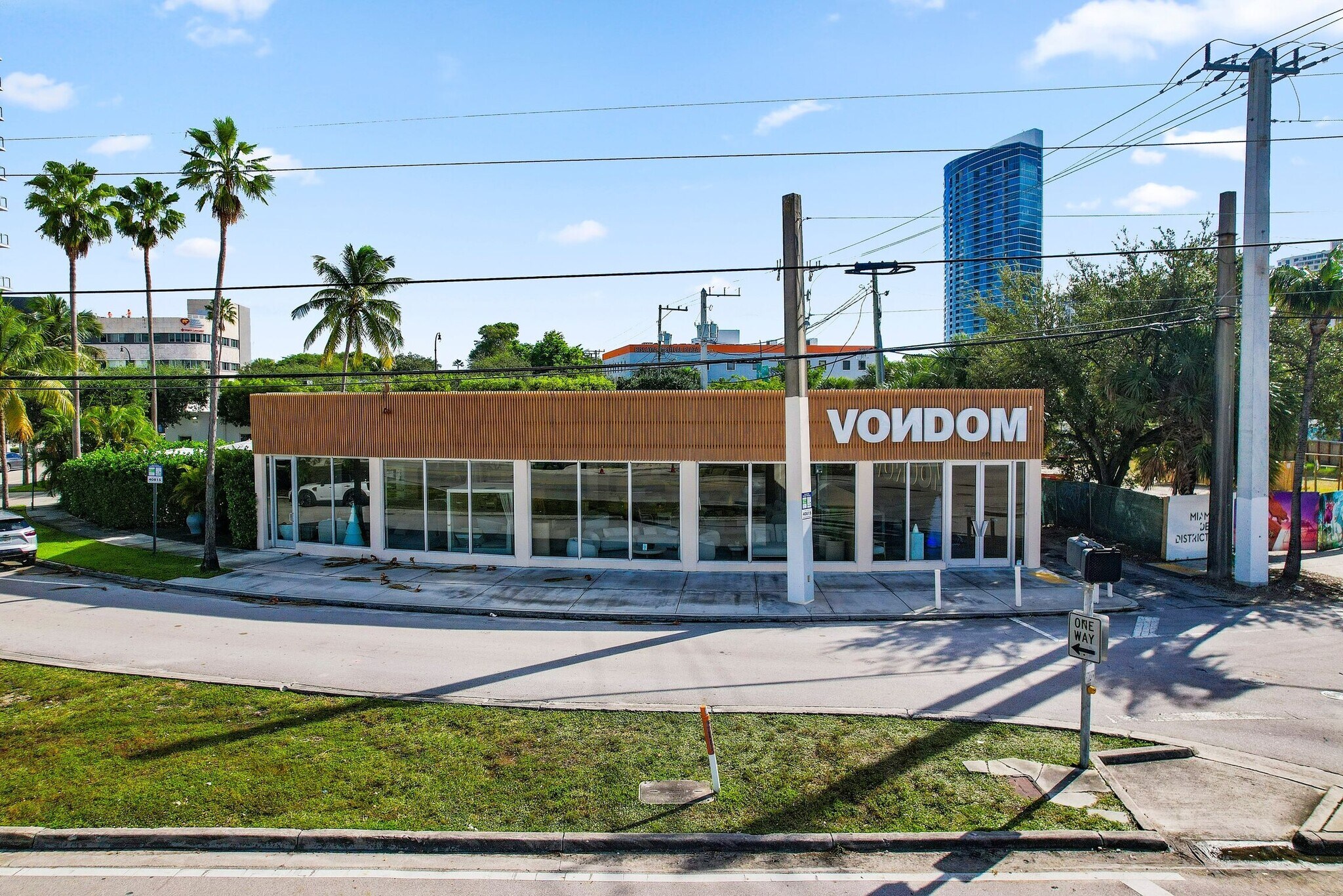 270 NE 39th St, Miami, FL à vendre Photo principale- Image 1 de 11