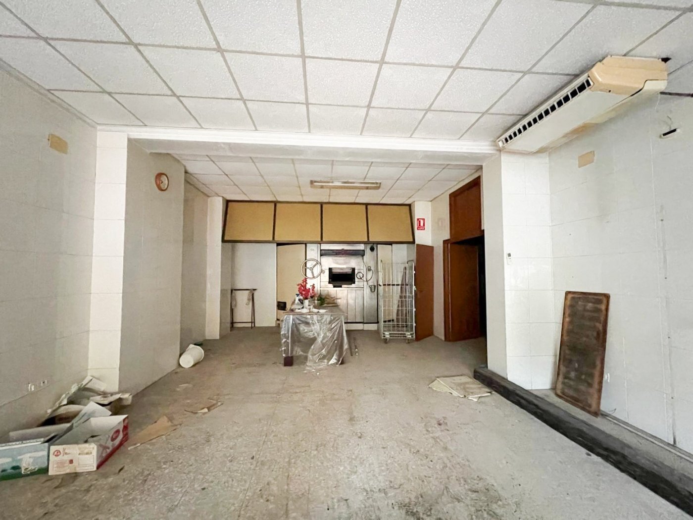 Commerce de détail dans València, Valencia à vendre Photo du bâtiment- Image 1 de 6