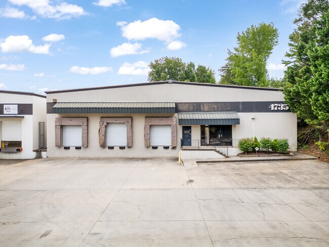 More details for 4735 Dwight Evans Rd, Charlotte, NC - Industrial for Lease