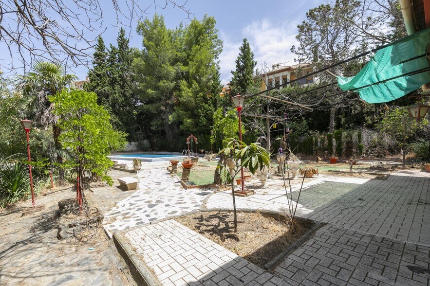 Plaza Trajano, 24, Cenes de la Vega, Granada à vendre - Photo du bâtiment - Image 3 de 36