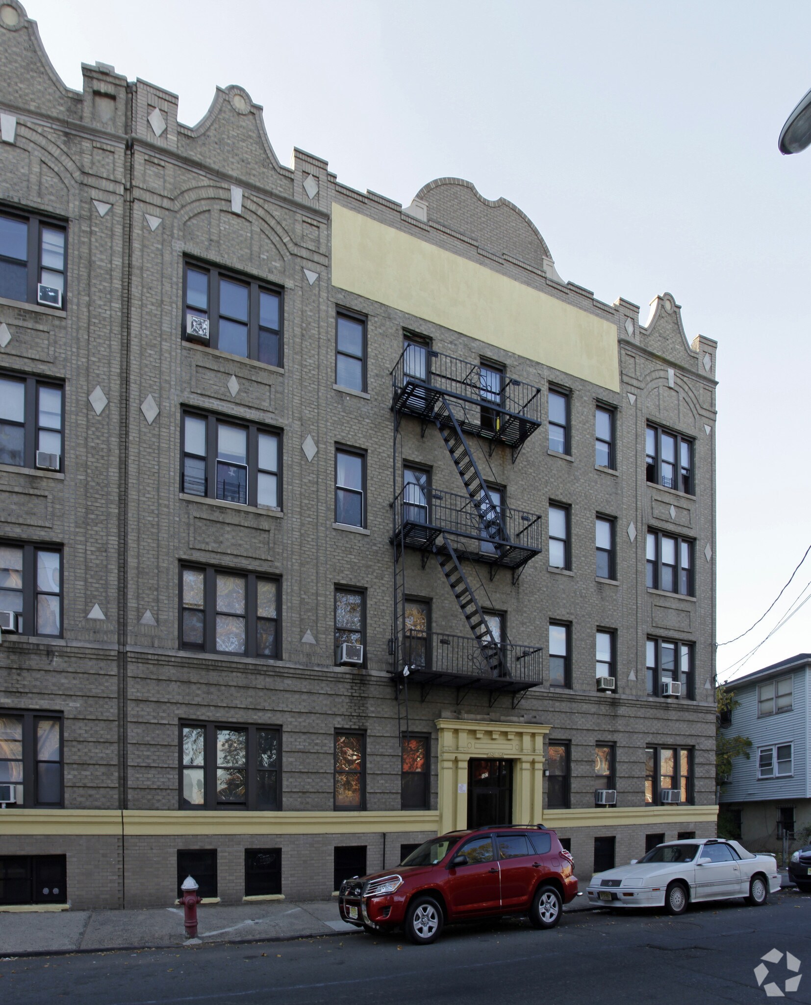 127-129 Summit Ave, Jersey City, NJ à vendre Photo principale- Image 1 de 3