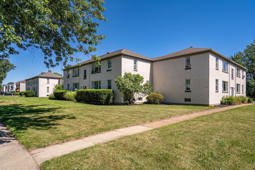 575-587 Starin Ave, Buffalo, NY à vendre - Photo du bâtiment - Image 2 de 37