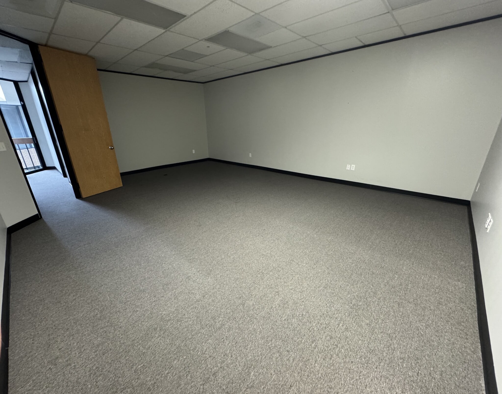 1880 S Dairy Ashford Rd, Houston, TX for lease Building Photo- Image 1 of 3