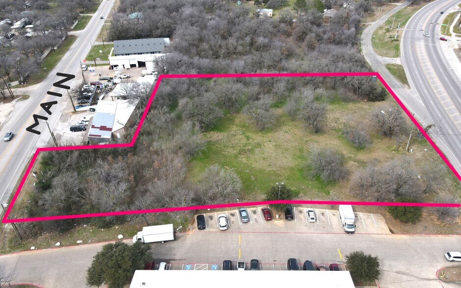 1295 N Main St, Mansfield, TX à vendre - Photo du bâtiment - Image 3 de 4
