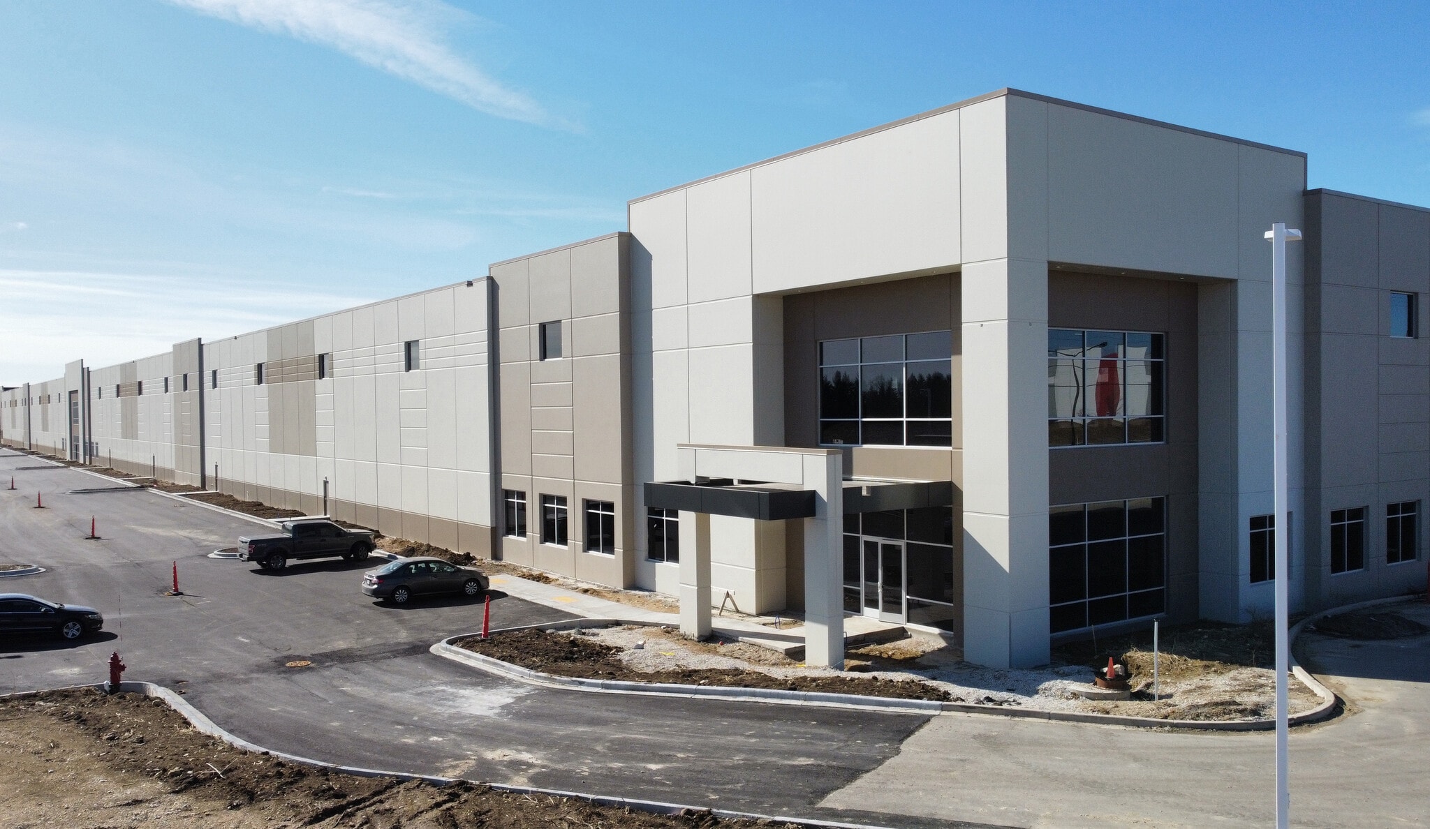 N128W20943 Holy Hill Rd, Germantown, WI for lease Building Photo- Image 1 of 8