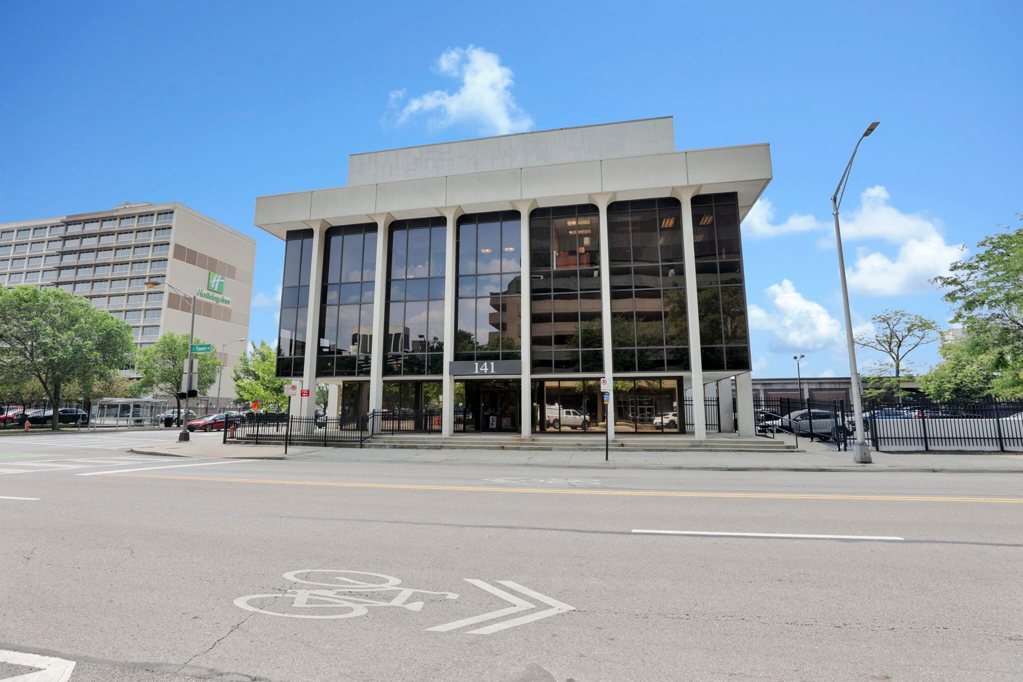 141 E Town St, Columbus, OH for lease Primary Photo- Image 1 of 48