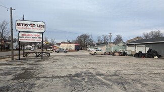 More details for 1304 S Main St, Bloomington, IL - Specialty for Sale
