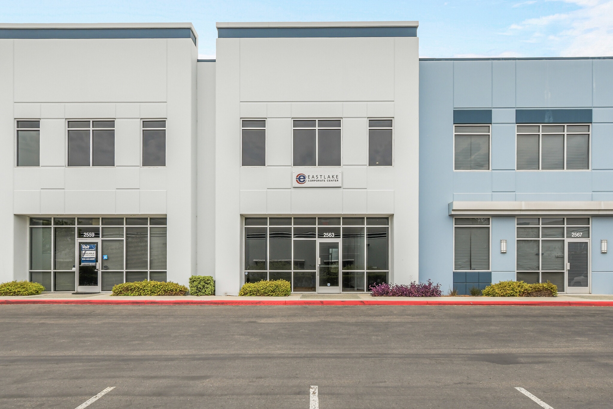 2563 Mast Way, Chula Vista, CA à louer Photo du bâtiment- Image 1 de 37