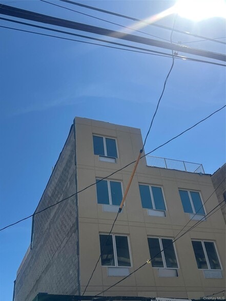 936 College Avenue Ave, Bronx, NY à vendre - Photo du bâtiment - Image 3 de 3