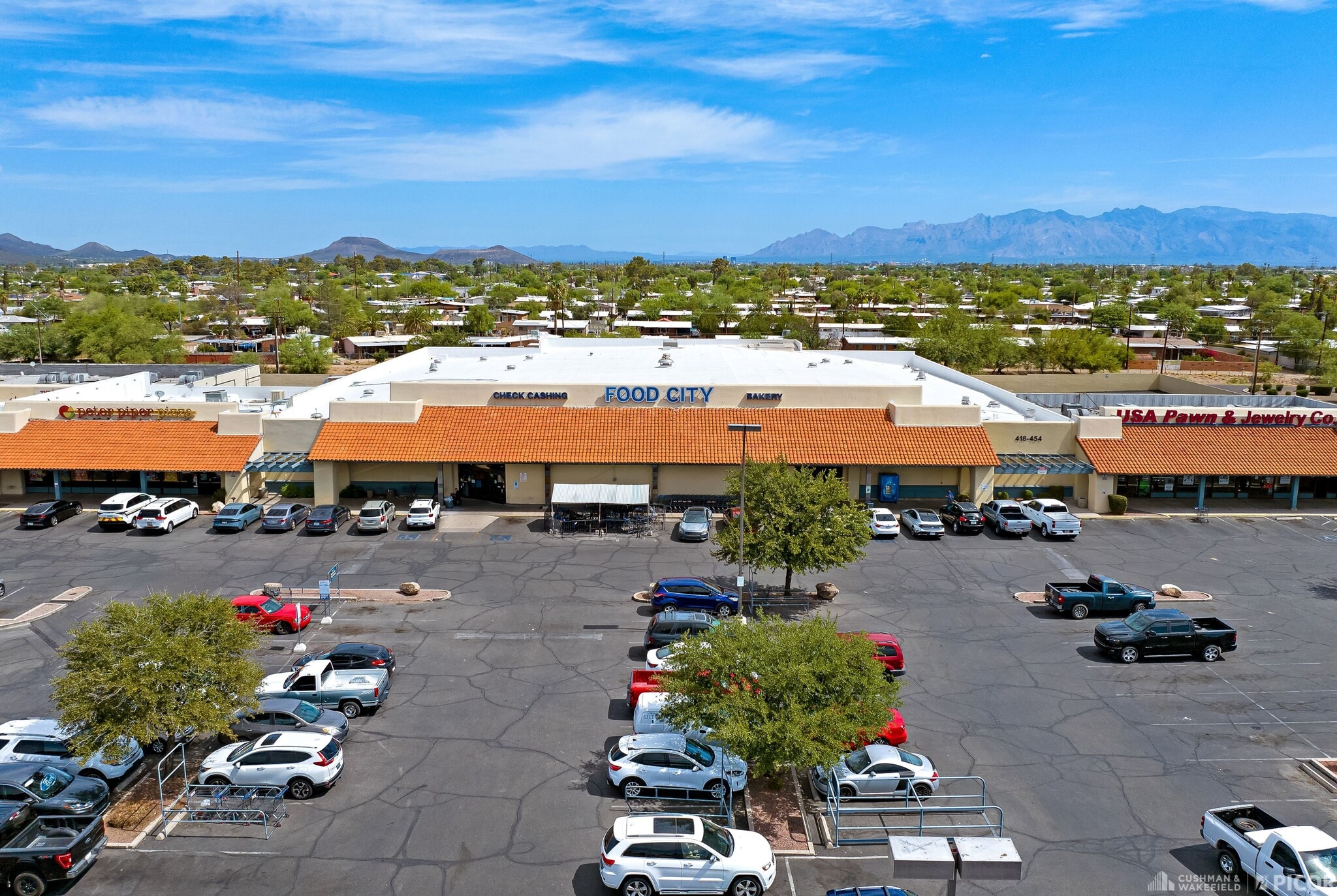 418-454 W Valencia Rd, Tucson, AZ for lease Building Photo- Image 1 of 5