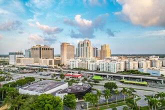 9090 S Dadeland Blvd, Miami, FL - AERIAL  map view - Image1