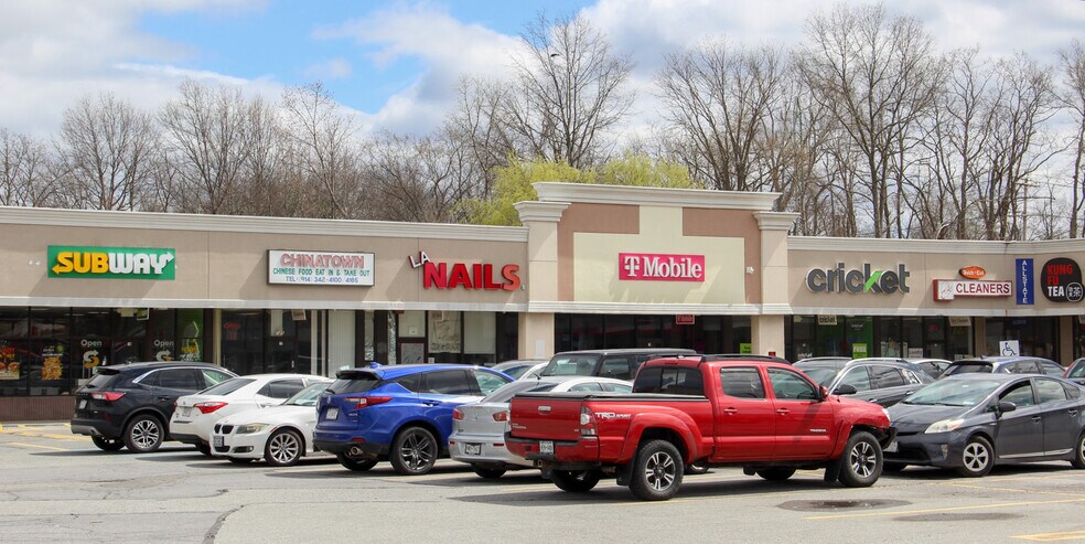 125-157 Dolson Ave, Middletown, NY à louer - Photo du bâtiment - Image 1 de 17
