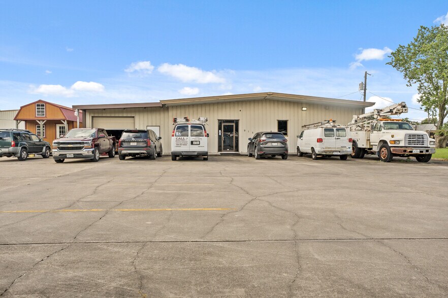 915 Orange St, La Marque, TX à vendre - Photo du bâtiment - Image 2 de 23