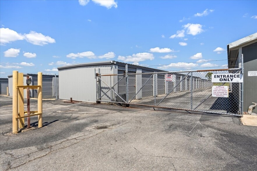 14908 FM 775, Floresville, TX for sale - Building Photo - Image 3 of 5