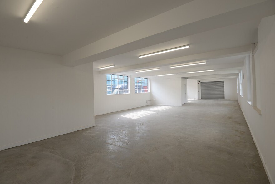 Millfield Ln, Haydock à louer - Photo du bâtiment - Image 3 de 10