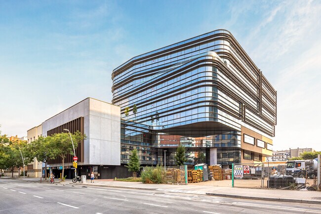 Plus de détails pour Bureau à louer