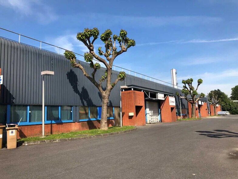 17/31 Avenue Georges Clémenceau, Villepinte for lease - Building Photo - Image 2 of 11